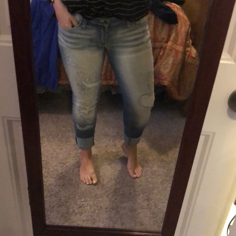 KanCan distressed skinny jeans